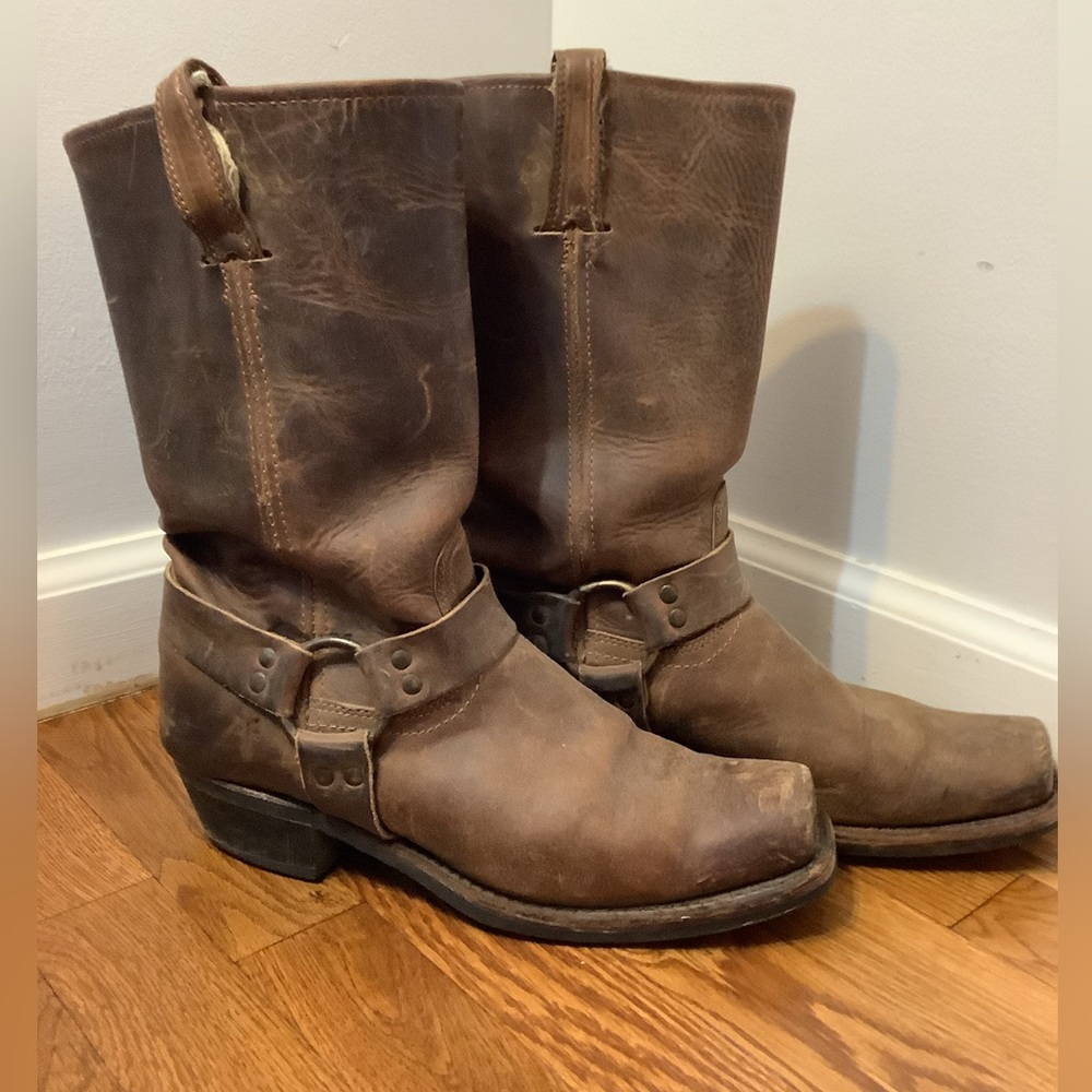 Frye 12R Harness Boots women’s 10 in brown